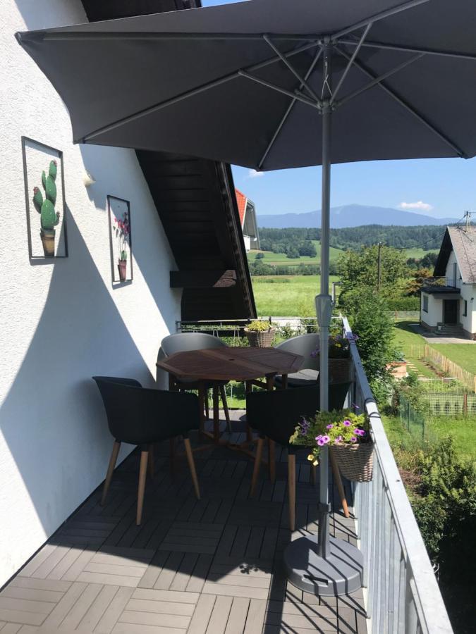 Ferienwohnung Groessing Finkenstein am Faaker See Bagian luar foto