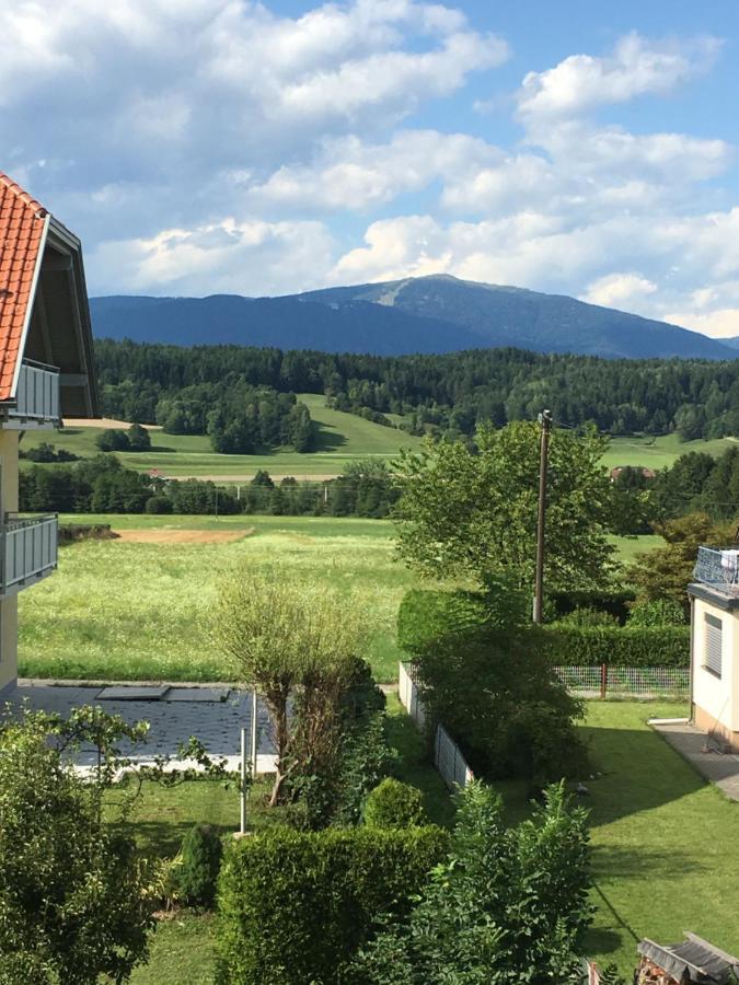 Ferienwohnung Groessing Finkenstein am Faaker See Bagian luar foto